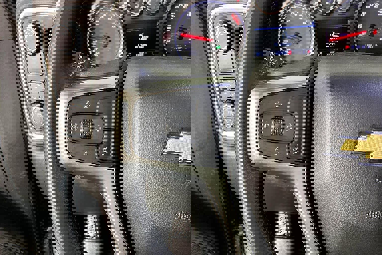 Used 2021 Chevrolet Silverado 1500 LT w/ Safety Package RWD image 23