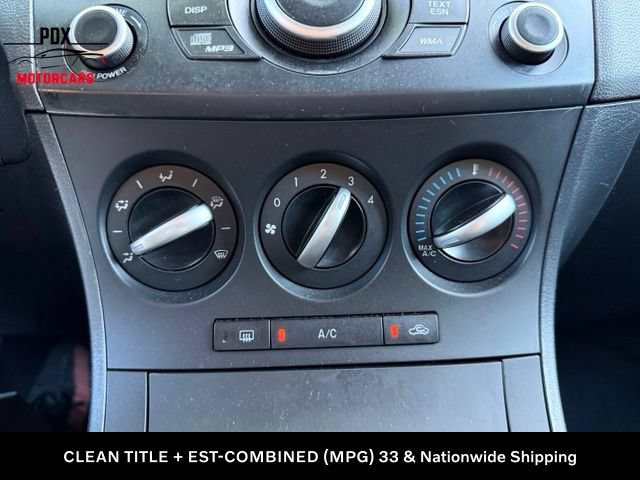 Used 2013 MAZDA MAZDA3 i Sport FWD image 21
