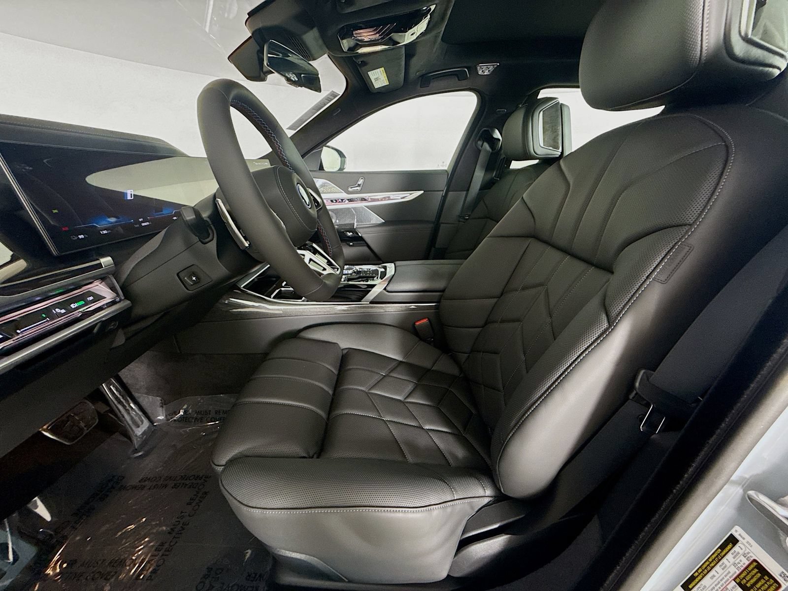 New 2026 BMW i7 xDrive60 w/ Executive Package AWD/4WD image 22