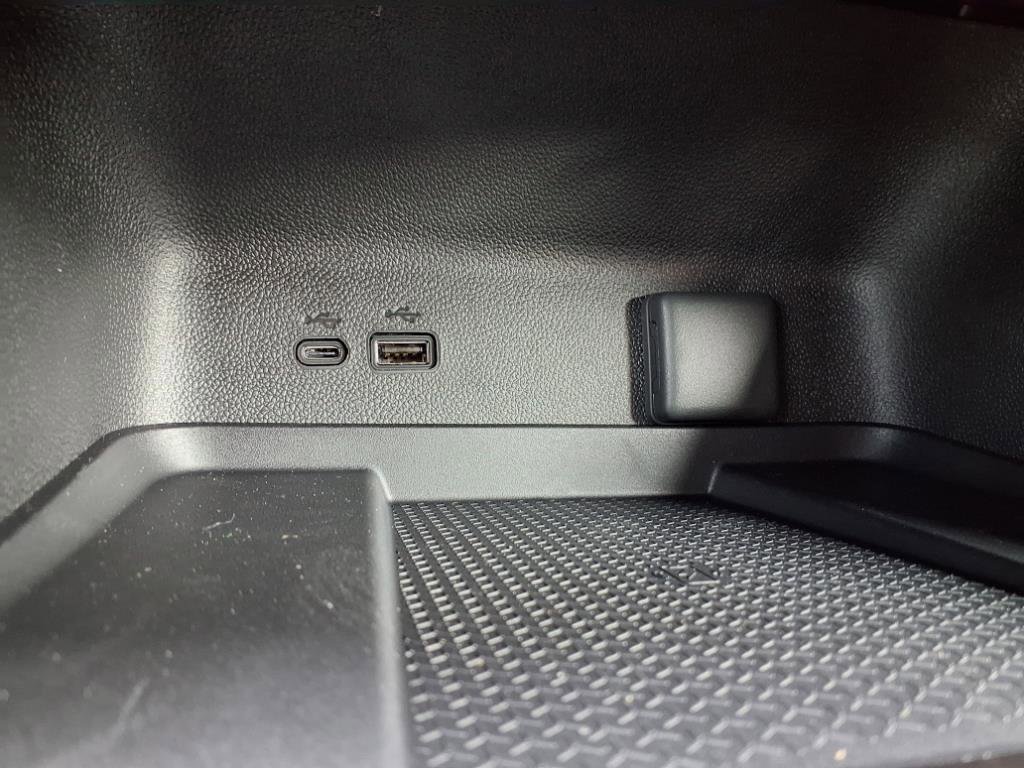 New 2026 Chevrolet Traverse LT w/ Enhanced Driving Package image 6