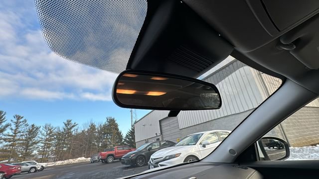 Used 2024 Nissan Sentra SV image 28