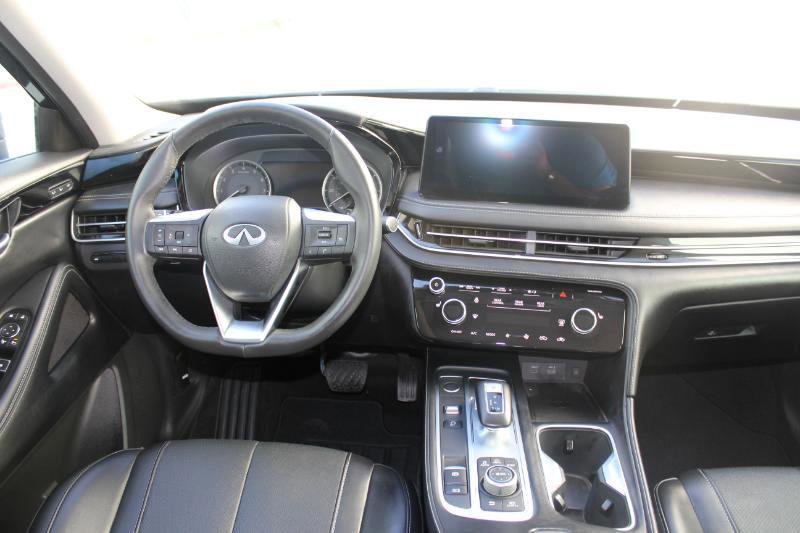 Used 2025 INFINITI QX60 Pure image 23