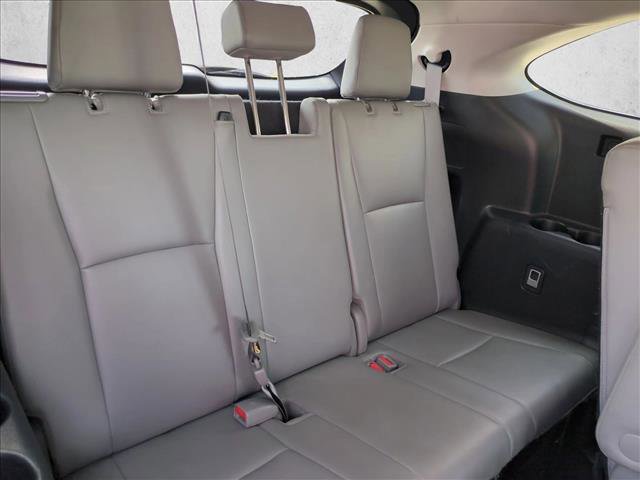 Used 2022 Toyota Highlander XLE FWD image 20