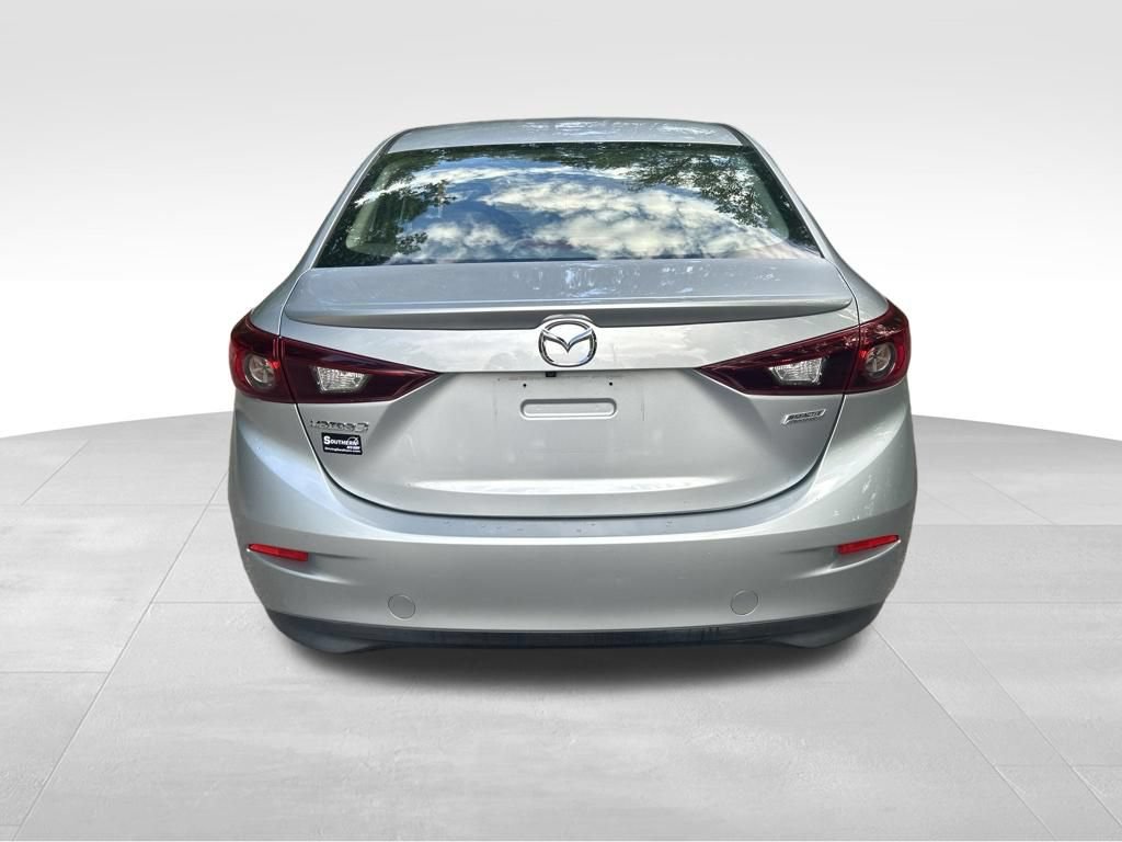 Used 2018 MAZDA MAZDA3 Touring FWD image 4