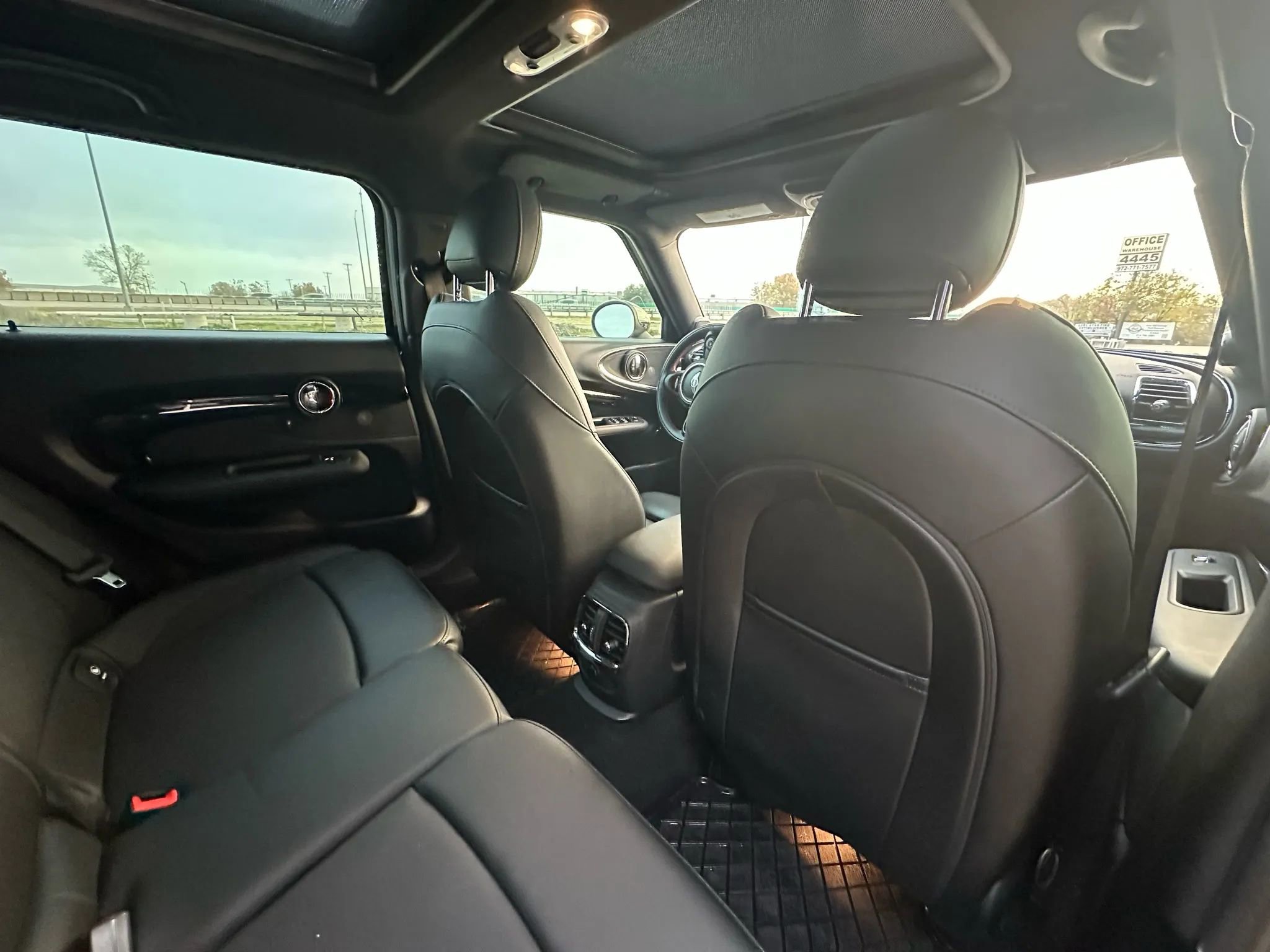 Used 2018 MINI Cooper Clubman S image 17