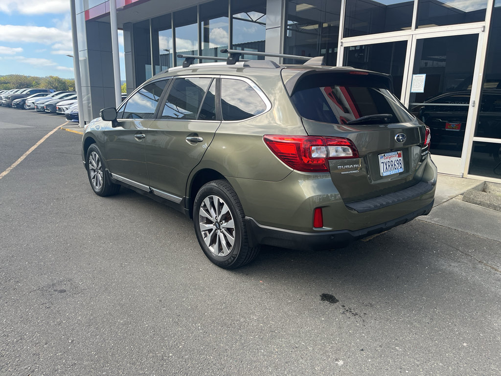 Used 2017 Subaru Outback 2.5i Touring AWD/4WD image 23