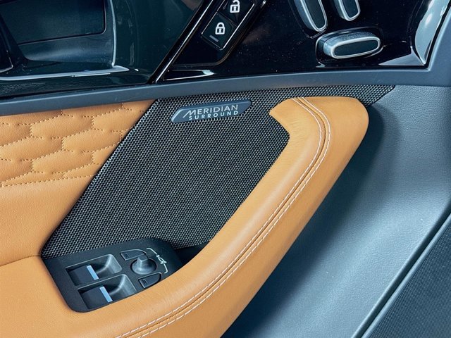 New 2024 Jaguar F-TYPE R image 20