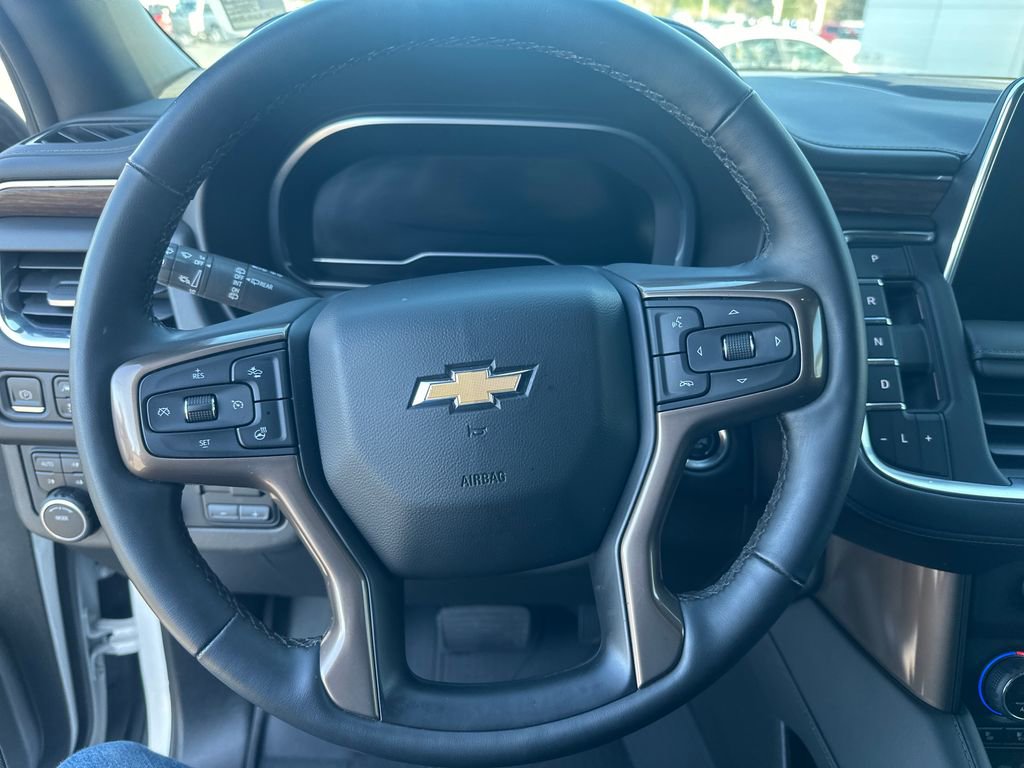 Used 2023 Chevrolet Tahoe High Country w/ Premium Package image 14