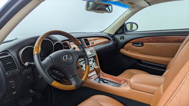 Used 2002 Lexus SC 430 Convertible RWD image 22