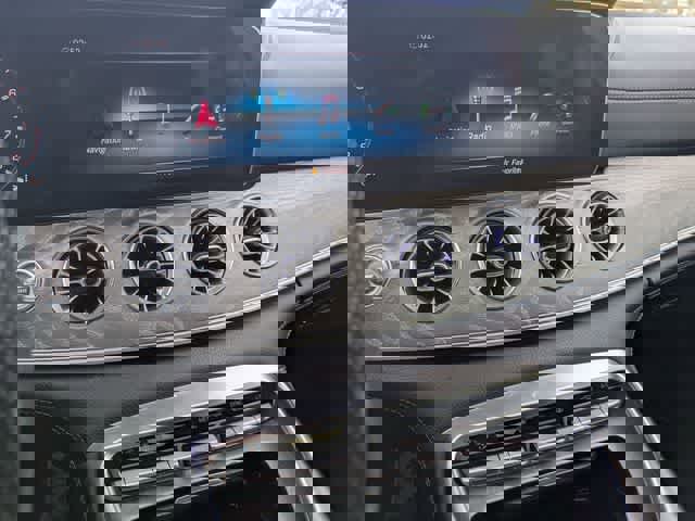 Used 2019 Mercedes-Benz AMG GT 63 w/ AMG Dynamic Plus Package image 27