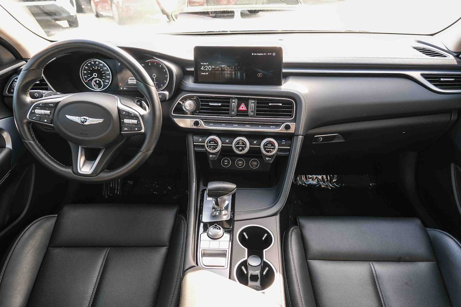 Used 2023 Genesis G70 2.0T AWD/4WD image 13