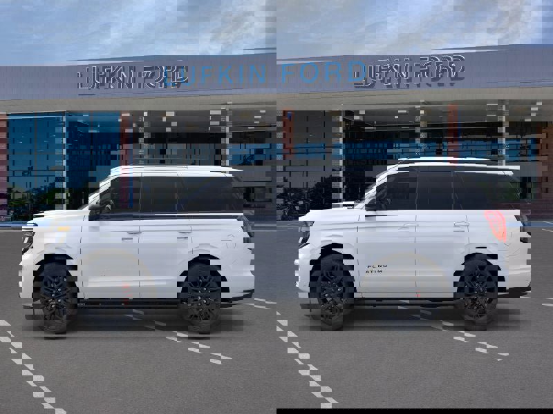 New 2025 Ford Expedition Platinum image 3