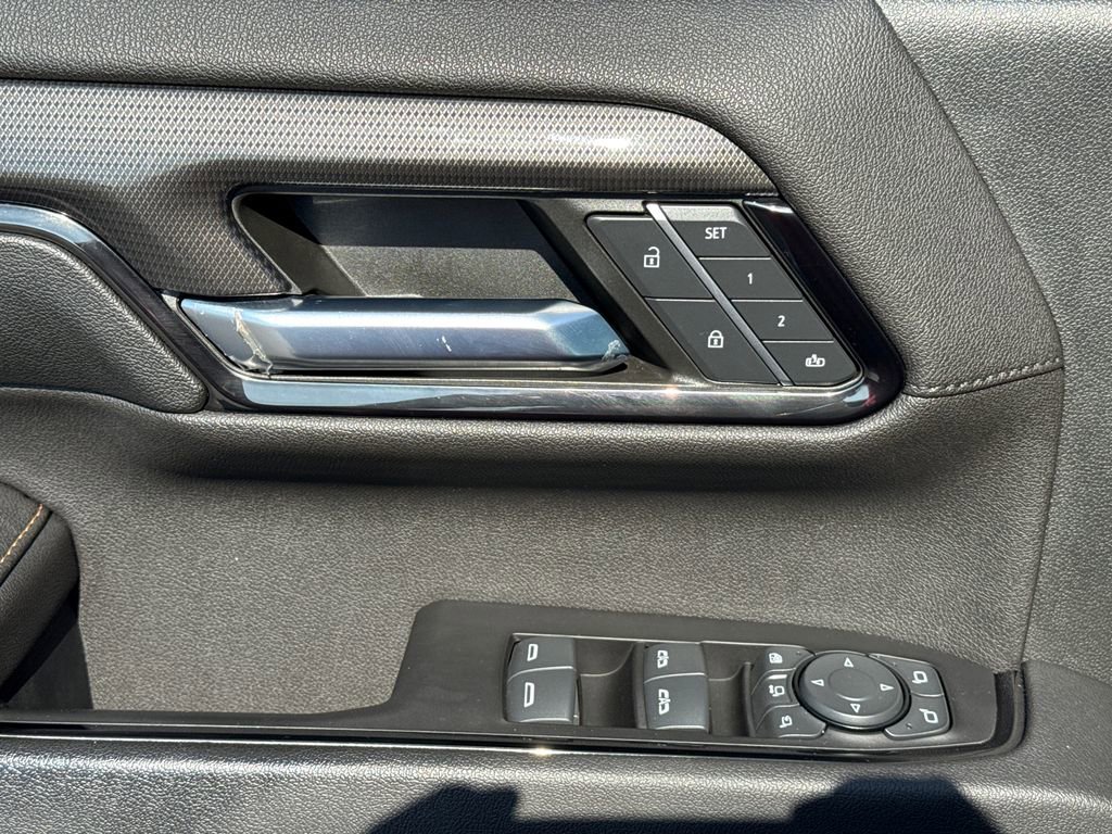 Certified 2024 GMC Sierra 2500 AT4 w/ Technology Package image 18