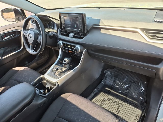 Used 2021 Toyota RAV4 XLE w/ Convenience Package AWD/4WD image 23