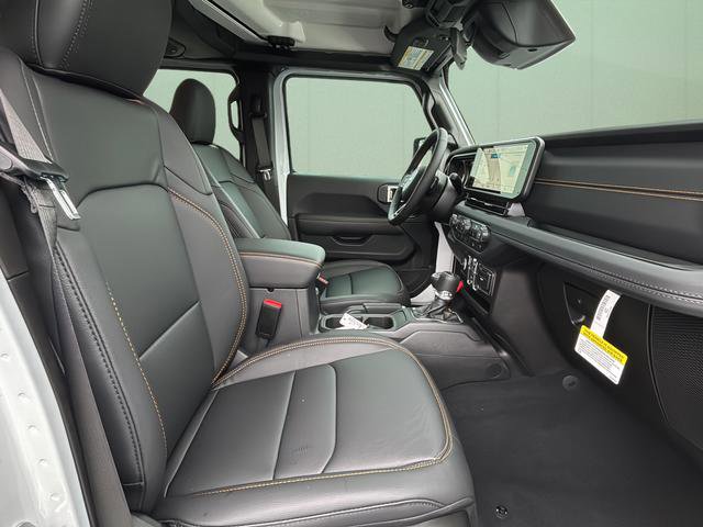 New 2026 Jeep Gladiator Sport S image 40