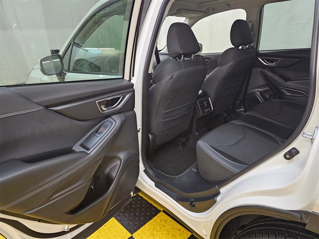 Used 2023 Subaru Forester Premium image 15