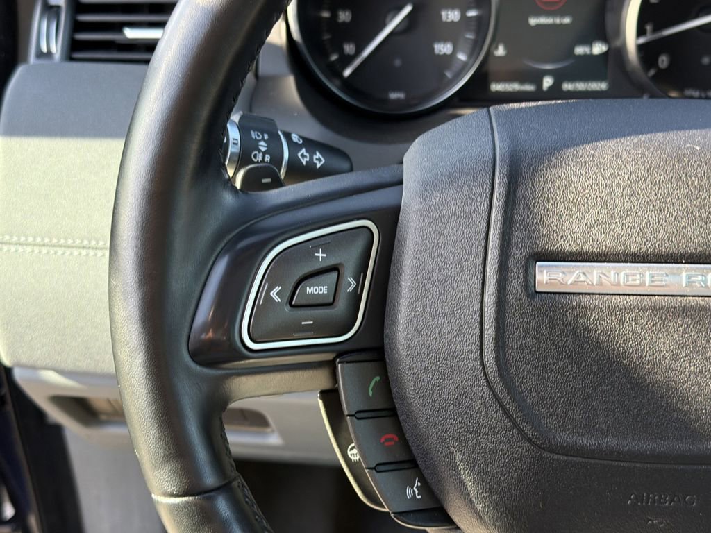 Used 2018 Land Rover Range Rover Evoque SE Premium AWD/4WD image 22