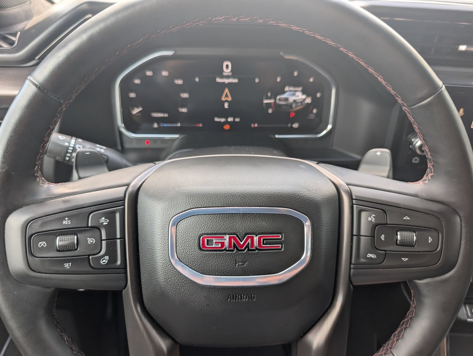 Used 2026 GMC Sierra 1500 AT4X w/ LPO, Black Badging Package AWD/4WD image 29
