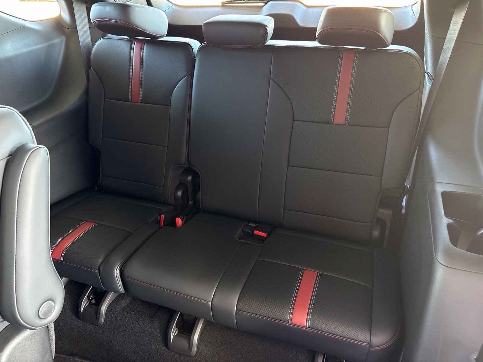 New 2027 Chevrolet Traverse RS AWD/4WD image 19