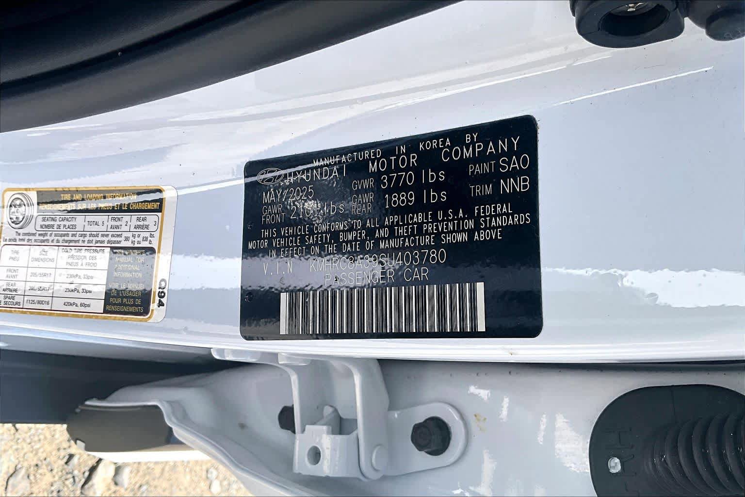 Used 2025 Hyundai Venue Limited FWD image 34