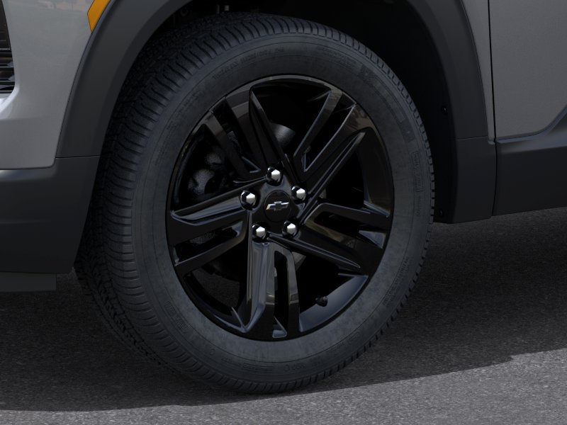 New 2026 Chevrolet TrailBlazer LT w/ Midnight Edition FWD image 9