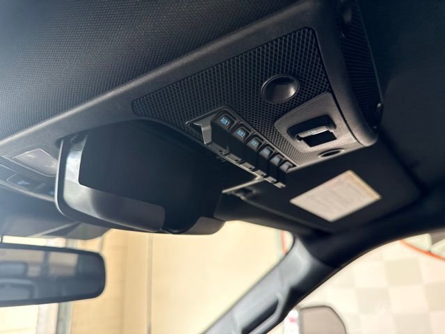 Used 2022 Ford F250 Lariat w/ Chrome Package image 34