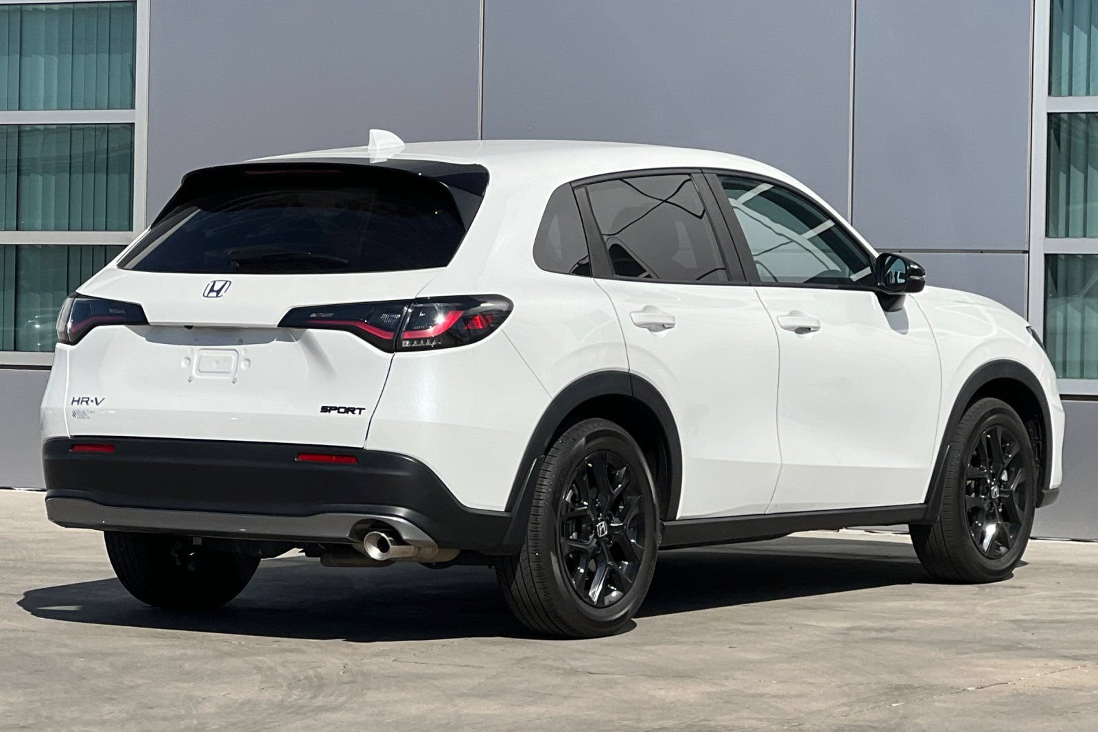Used 2024 Honda HR-V Sport image 4
