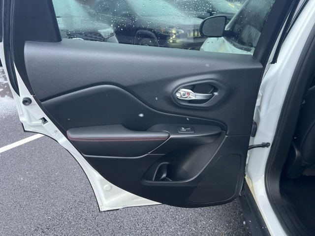 Used 2021 Jeep Cherokee Trailhawk w/ Sun, Sound & Nav Group image 23