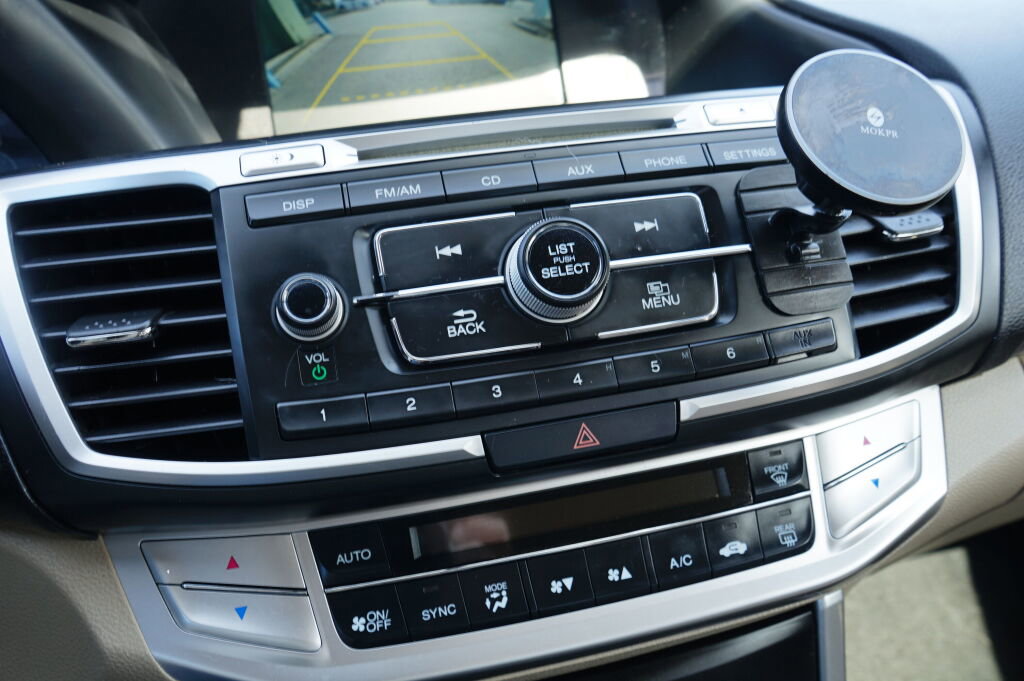 Used 2014 Honda Accord LX image 17