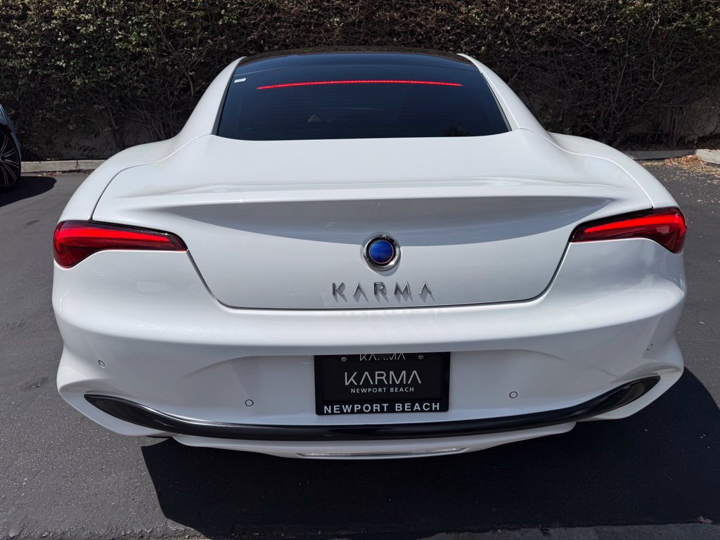 Used 2020 Karma Revero GT RWD image 7