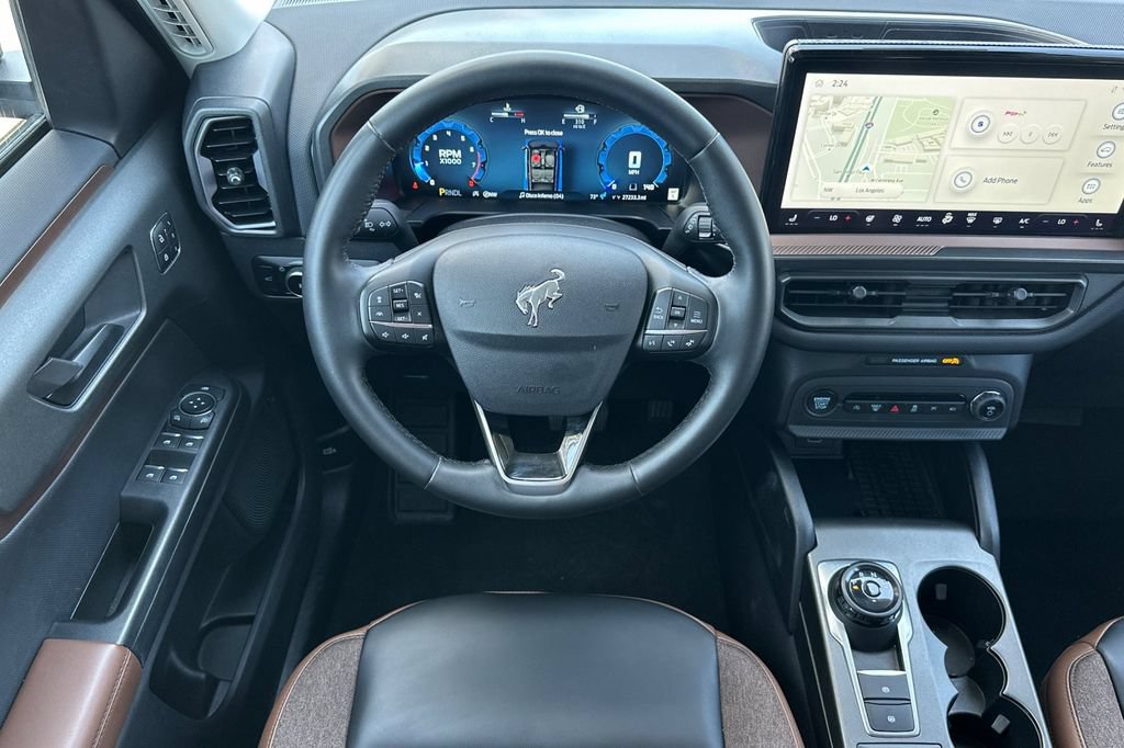 Certified 2025 Ford Bronco Sport Outer Banks w/ Outer Banks Tech Package+ AWD/4WD image 16