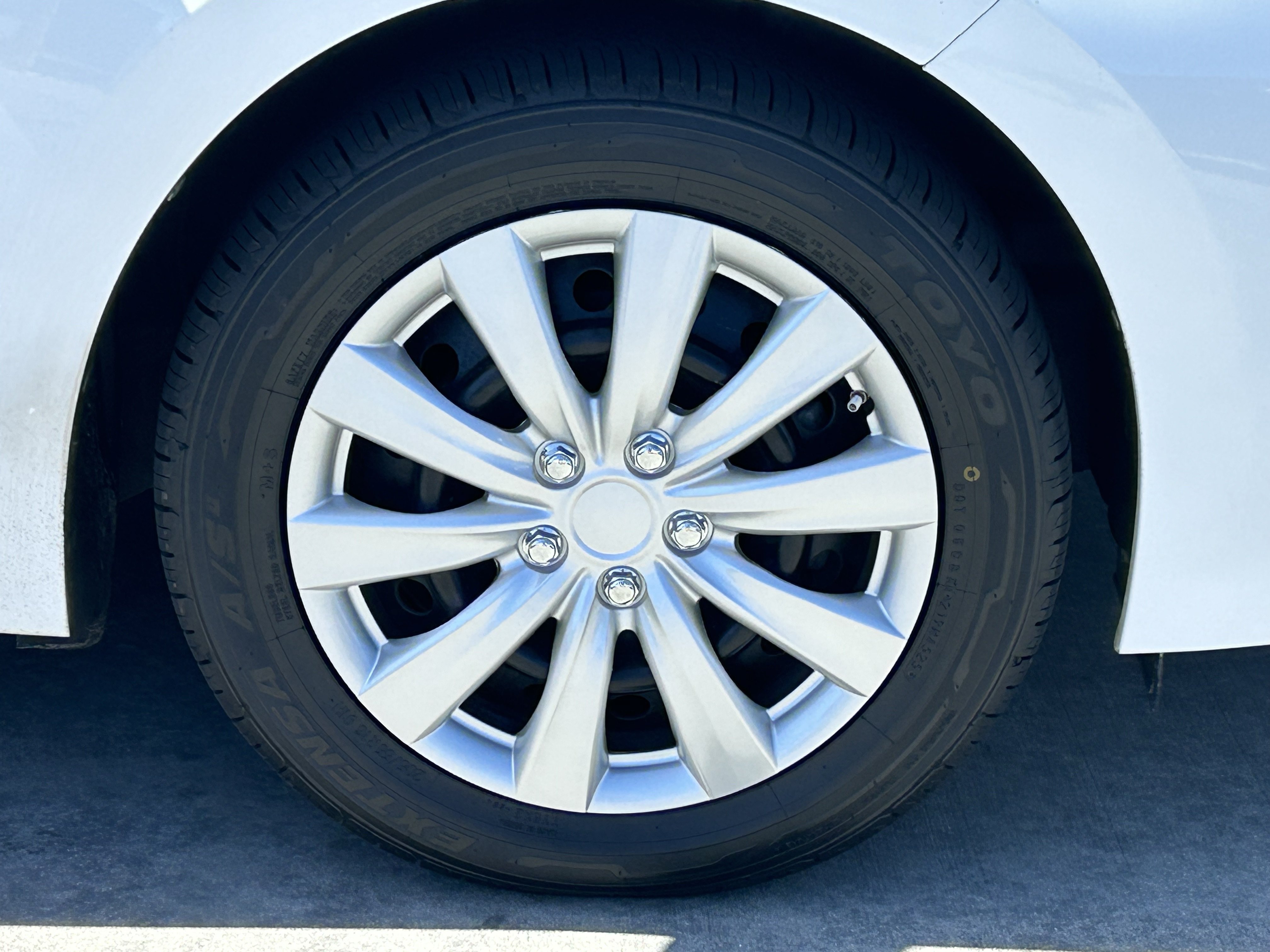 Certified 2019 Toyota Corolla LE FWD image 8