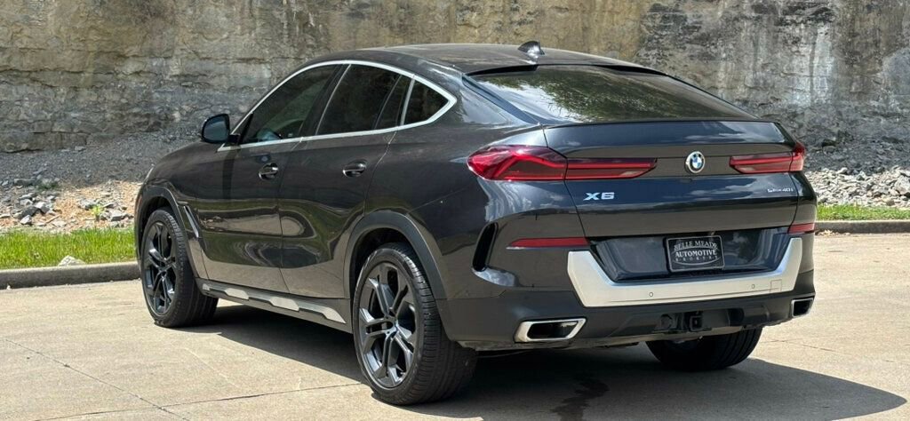 Used 2021 BMW X6 sDrive40i w/ Executive Package image 3