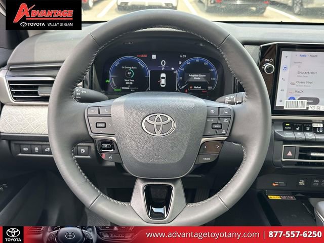 Used 2026 Toyota Camry XLE w/ Premium Package AWD/4WD image 18