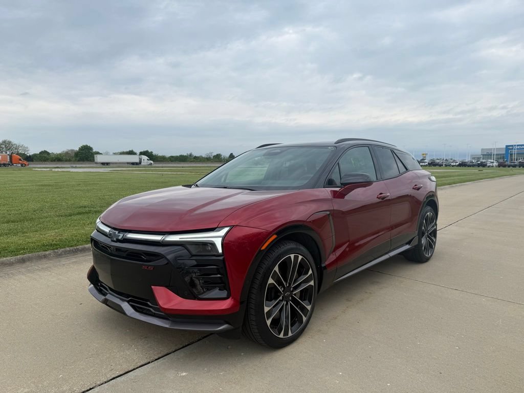 Used 2025 Chevrolet Blazer EV SS AWD/4WD image 10