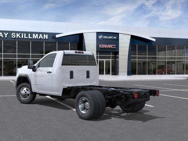 New 2026 GMC Sierra 3500 Pro w/ Convenience Package AWD/4WD image 3