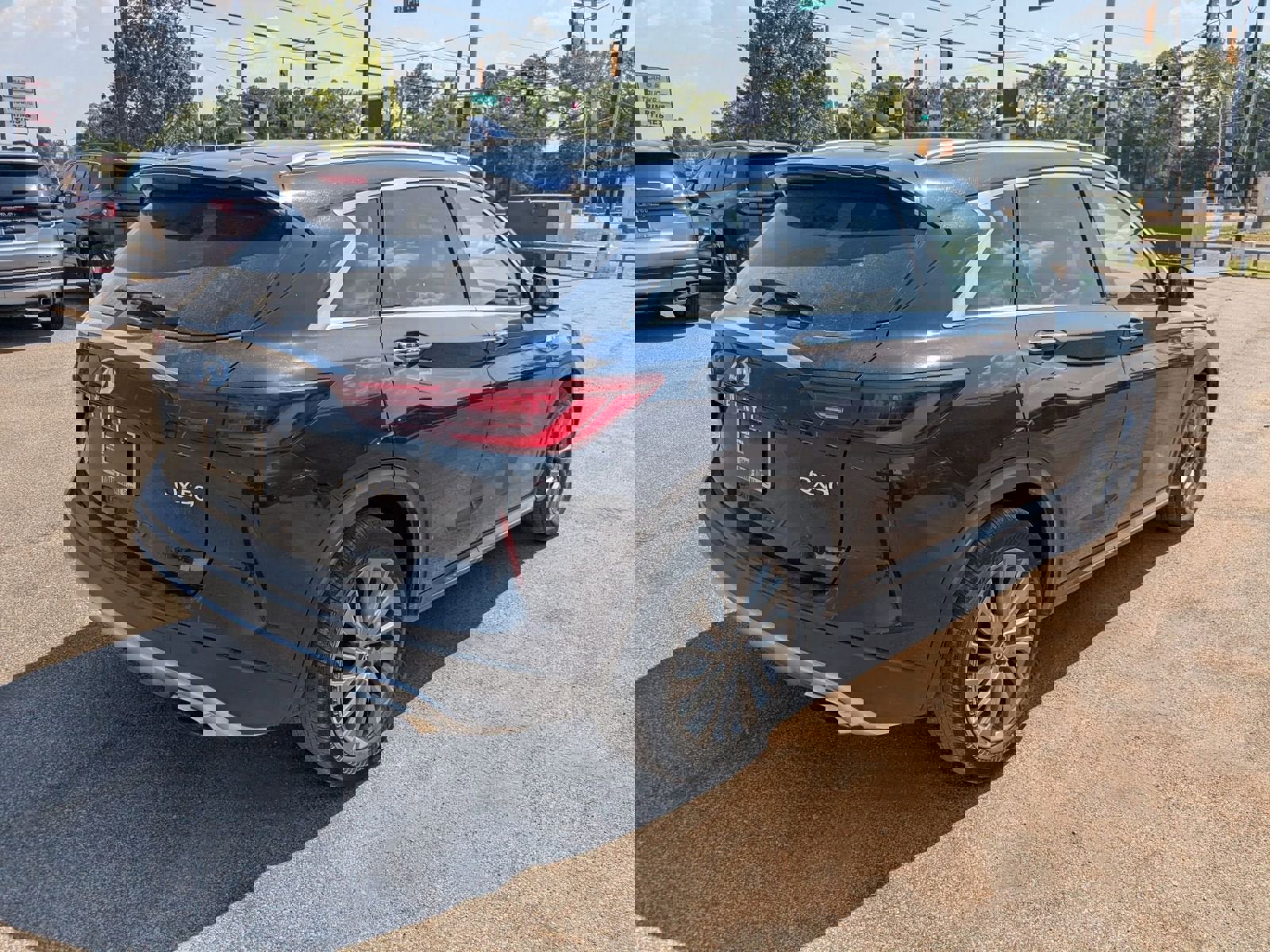 Used 2024 INFINITI QX50 Luxe image 6