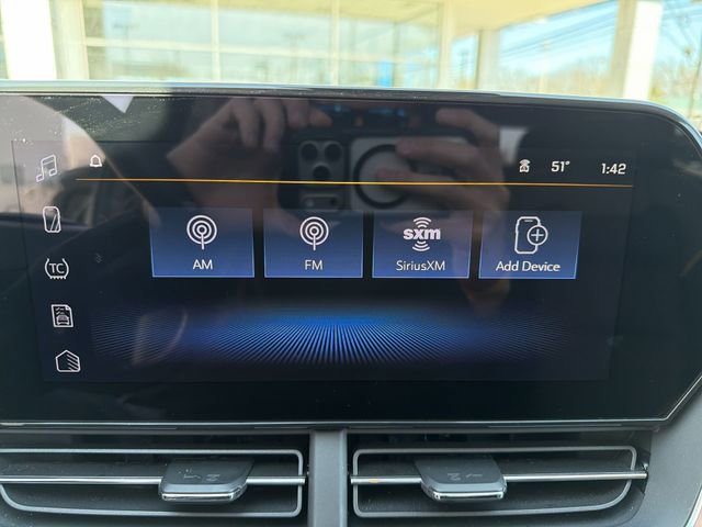 Certified 2024 Chevrolet Trax ACTIV w/ Sunroof Package image 18