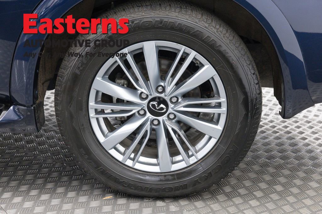 Used 2024 INFINITI QX80 Luxe w/ Cargo Package AWD/4WD image 37