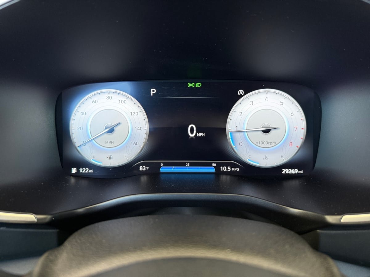 Used 2023 Hyundai Santa Fe SEL w/ Premium Package AWD/4WD image 11