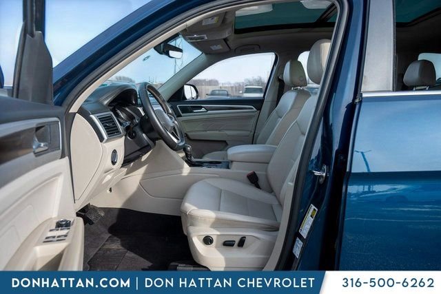 Used 2021 Volkswagen Atlas SE w/ Panoramic Sunroof Package image 5