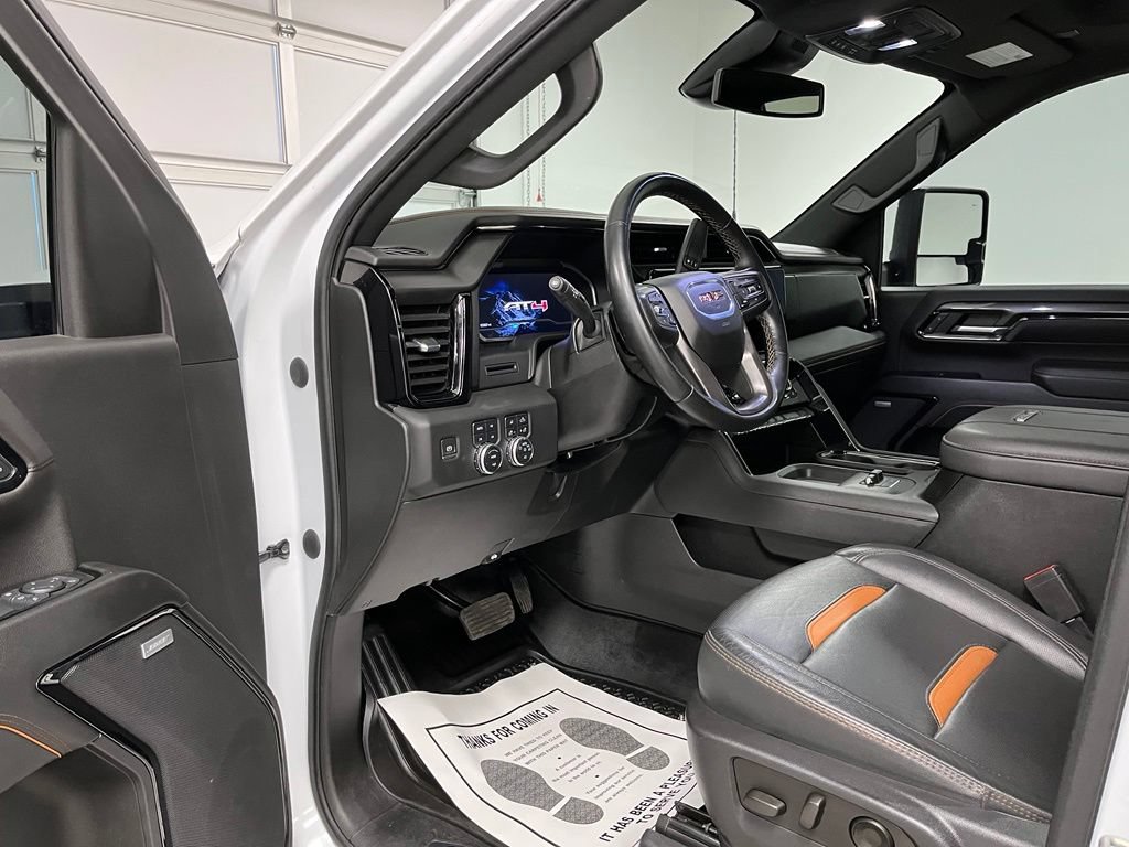Used 2024 GMC Sierra 2500 AT4 w/ AT4 Preferred Package AWD/4WD image 20