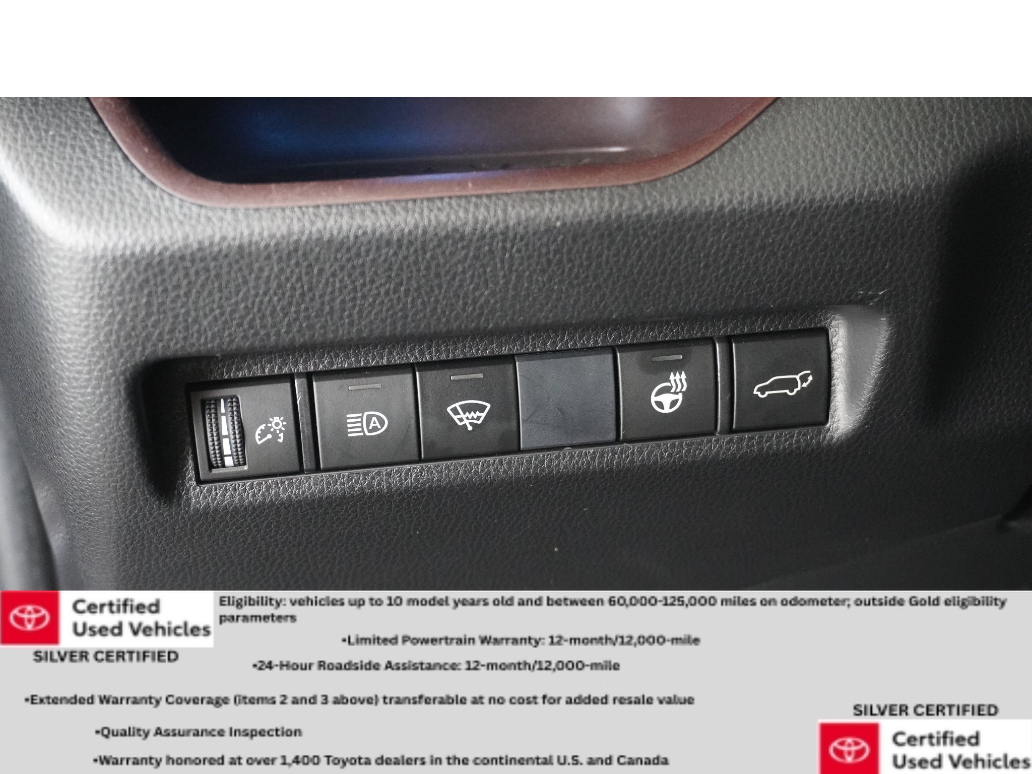 Used 2019 Toyota RAV4 Limited AWD/4WD image 17