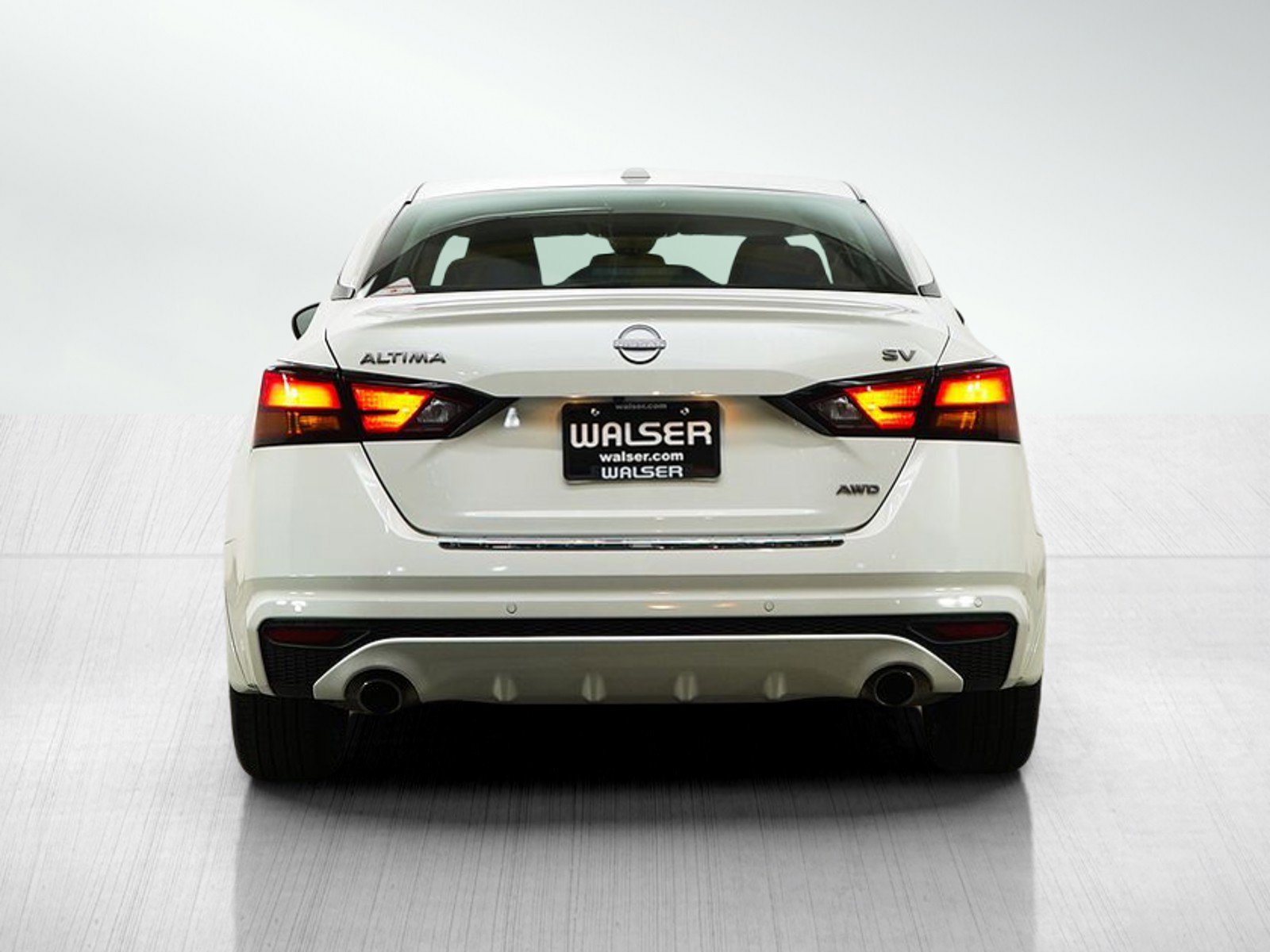 Used 2023 Nissan Altima 2.5 SV w/ SV Premium Package AWD/4WD image 4