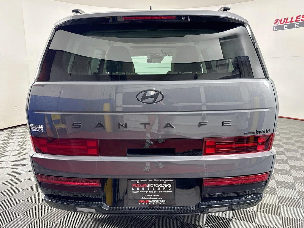Used 2025 Hyundai Santa Fe Calligraphy AWD/4WD image 6