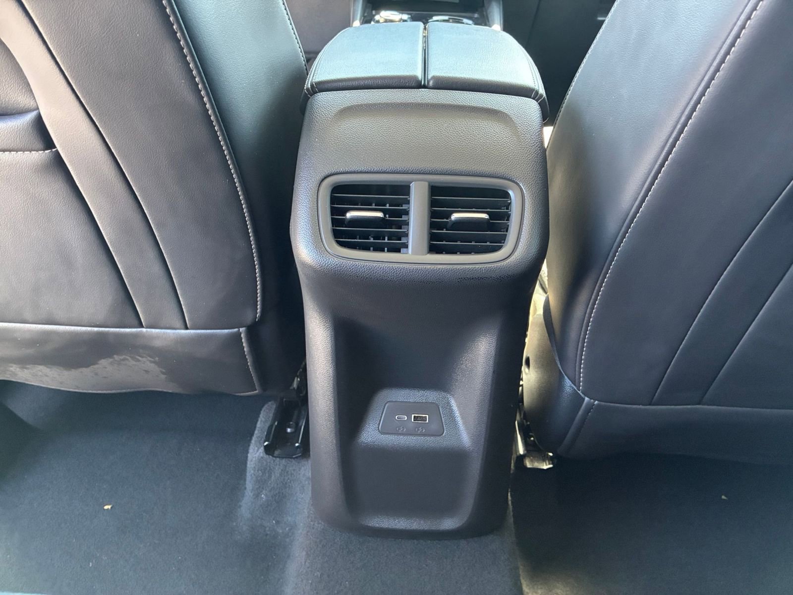 Used 2024 Buick Envision Preferred AWD/4WD image 23