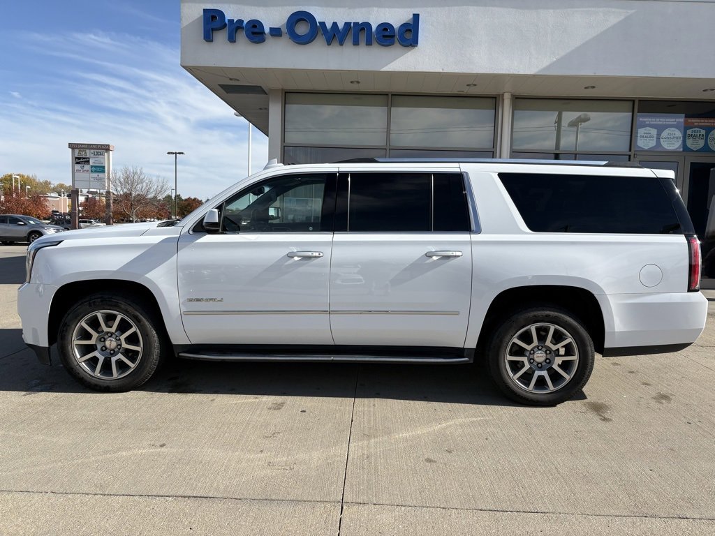 Used 2020 GMC Yukon XL Denali image 8