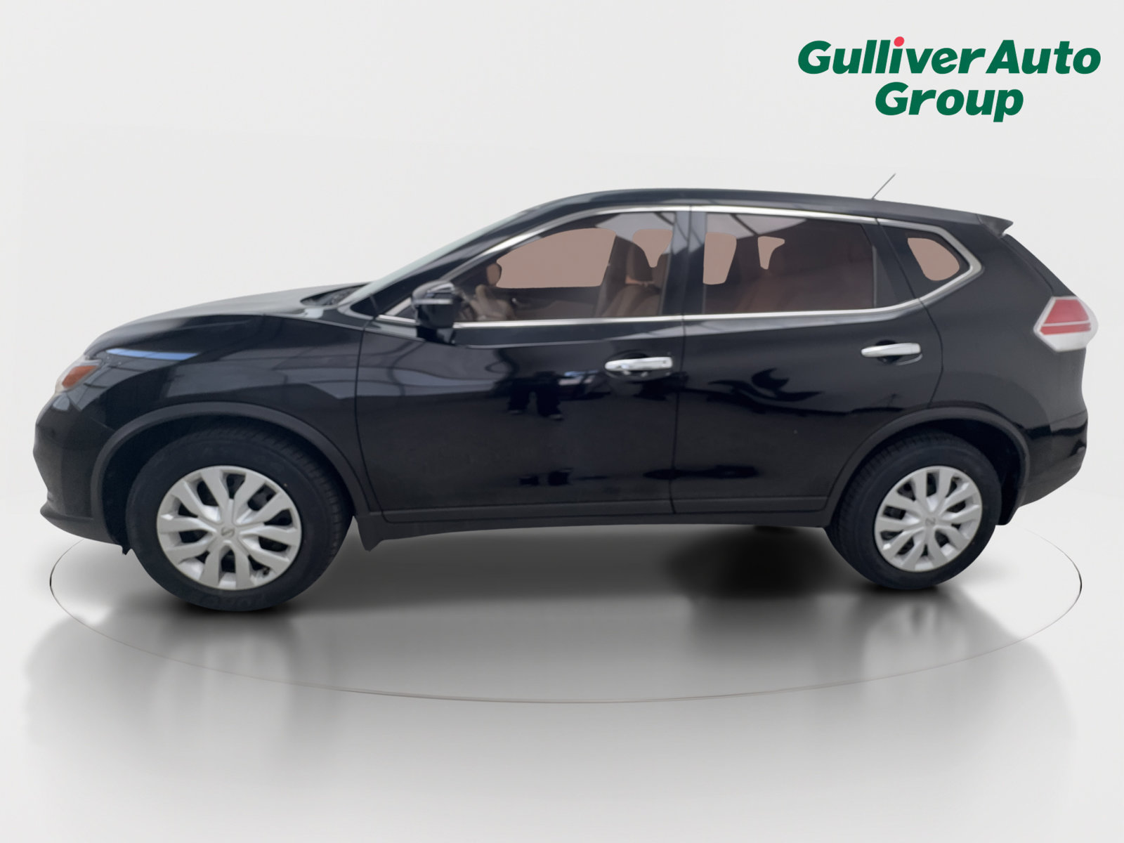 Used 2015 Nissan Rogue S FWD image 2