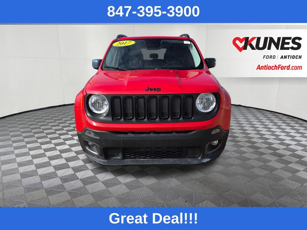 Used 2017 Jeep Renegade Altitude image 2