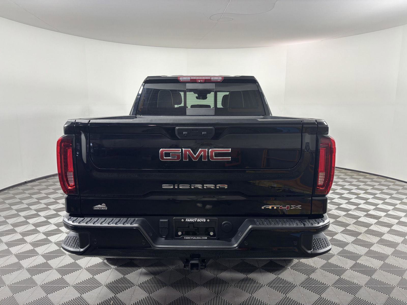 Used 2022 GMC Sierra 1500 AT4X image 4